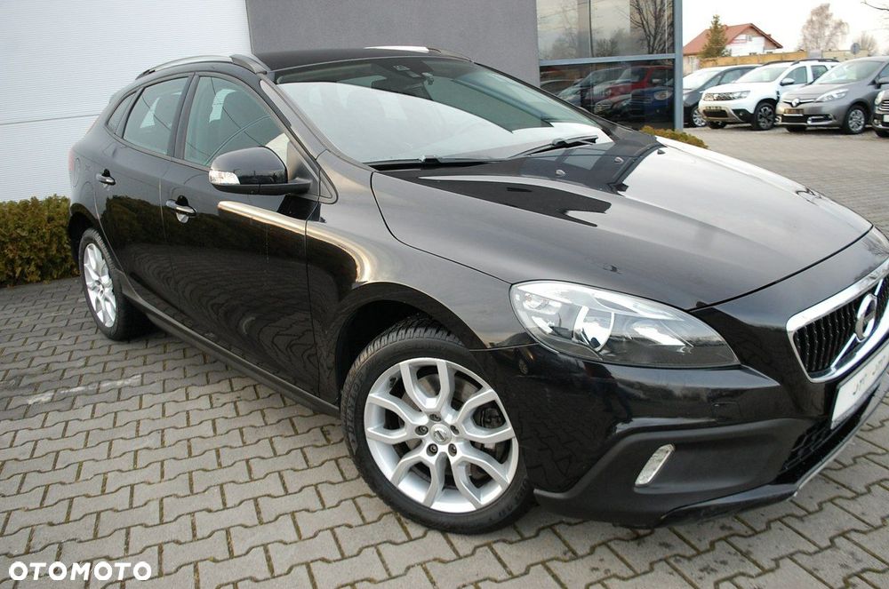 Volvo V40 Cross Country - 15