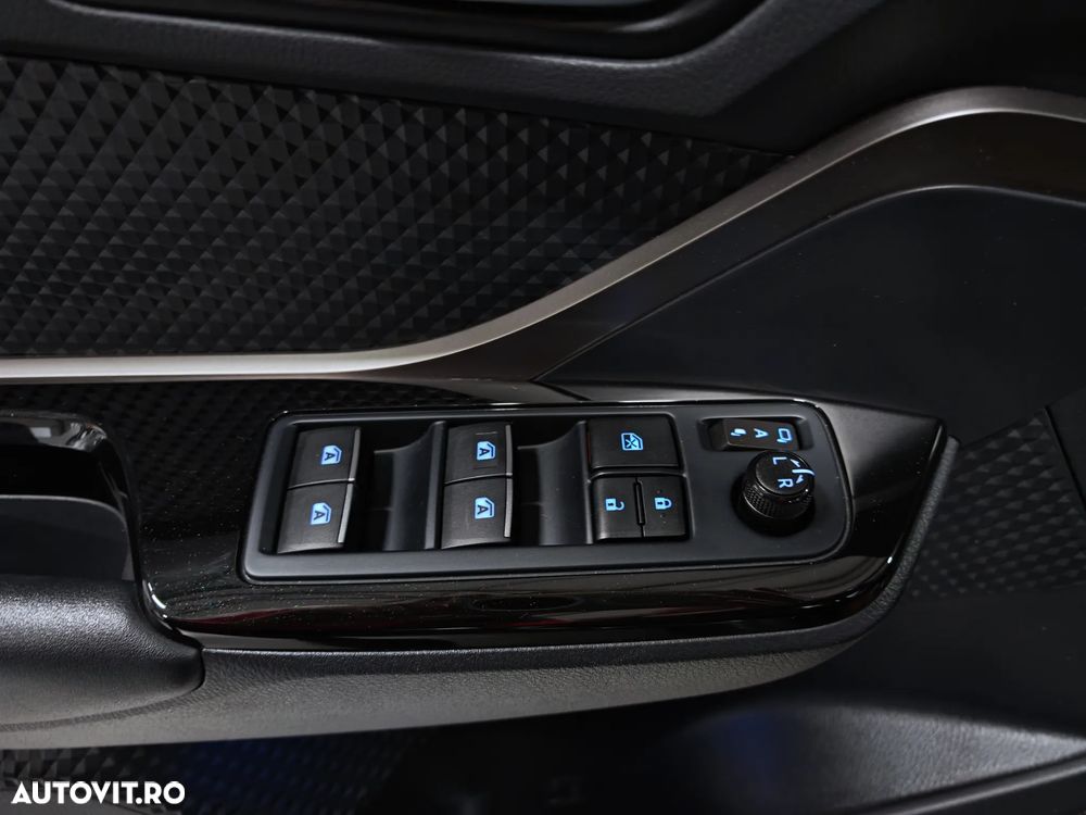 Toyota C-HR Lounge - 28