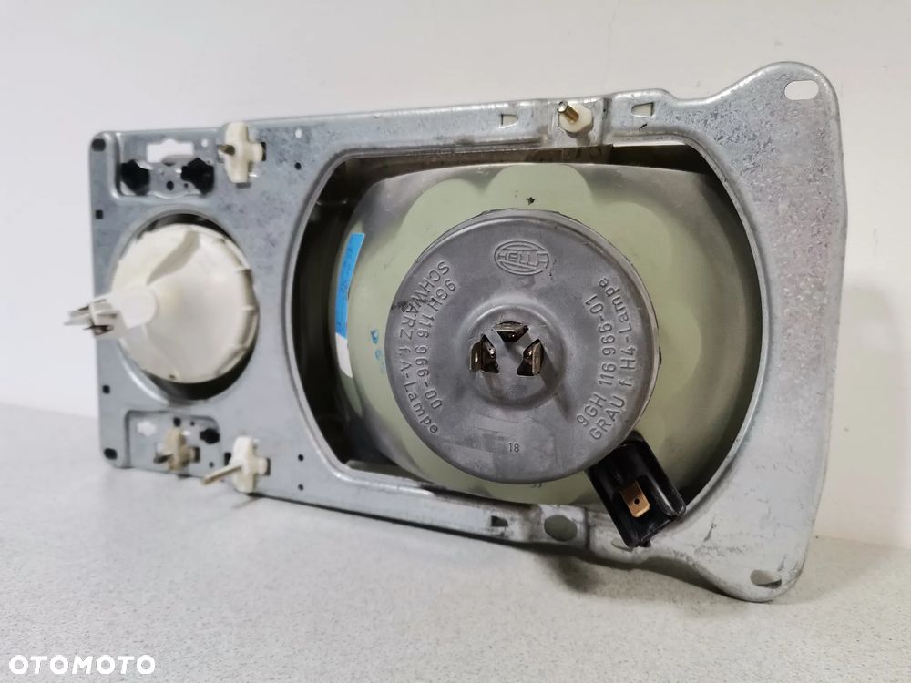 Lampa Reflektor Prawy VOLKSWAGEN PASSAT B2 80-88 HELLA Oryginał - 9