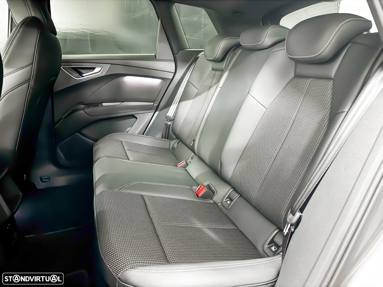 Audi Q4 e-tron 45 quattro 82 kWh - 11