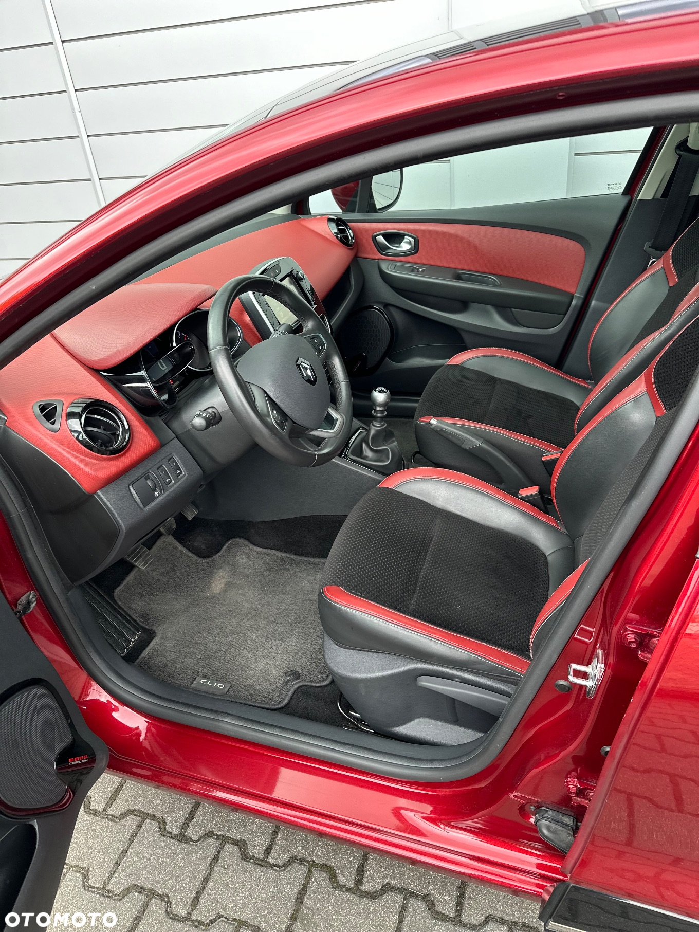 Renault Clio ENERGY TCe 120 INTENS - 7