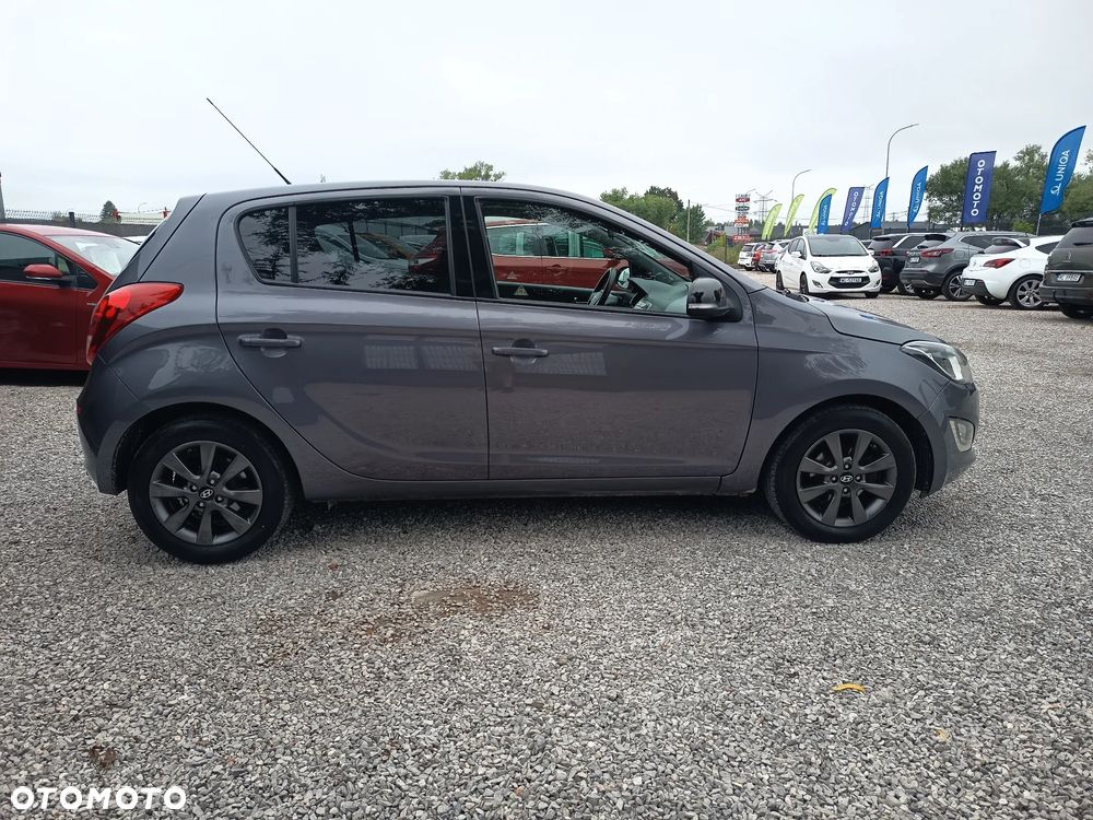 Hyundai i20 1.25 Style - 12