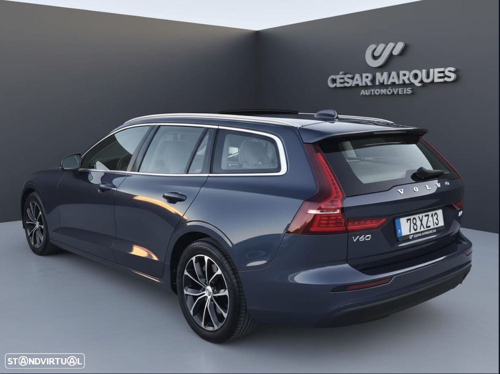 Volvo V60 2.0 D3 Momentum Plus - 5
