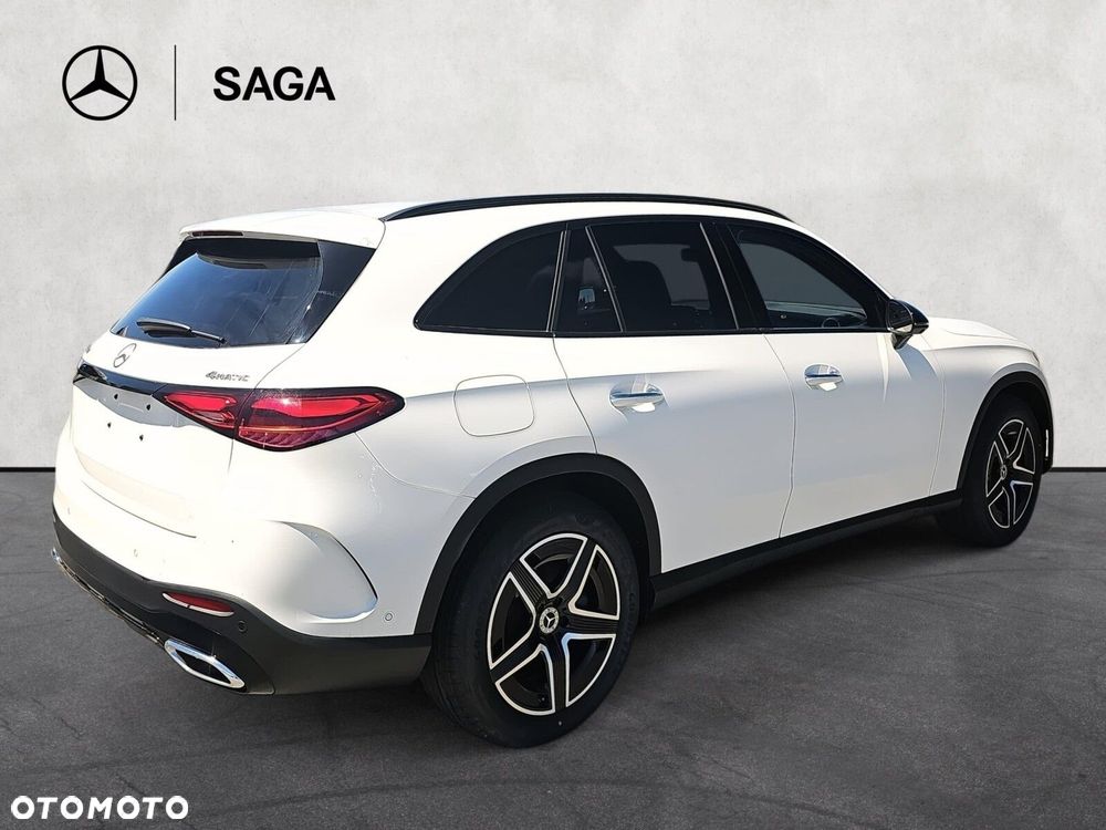 Mercedes-Benz GLA - 6
