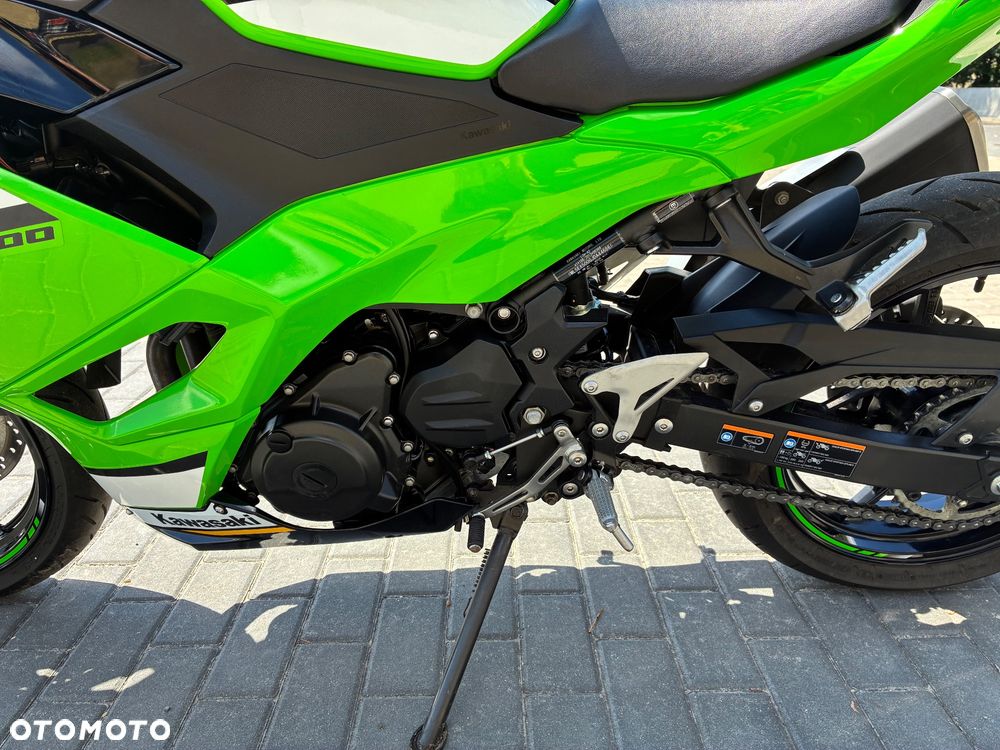 Kawasaki Ninja - 6