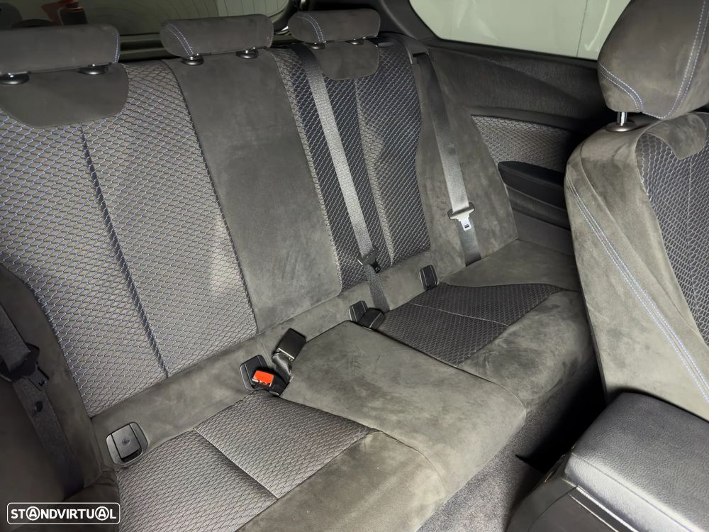 BMW 118 dA Pack M - 14