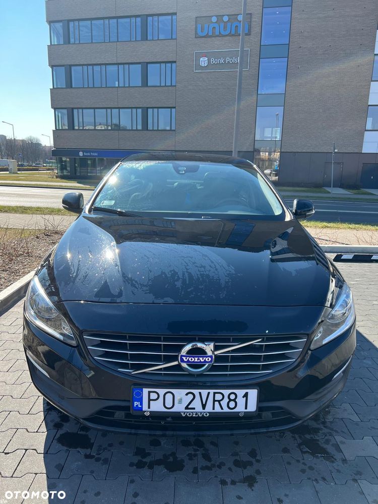 Volvo S60 D2 Drive-E Momentum - 3