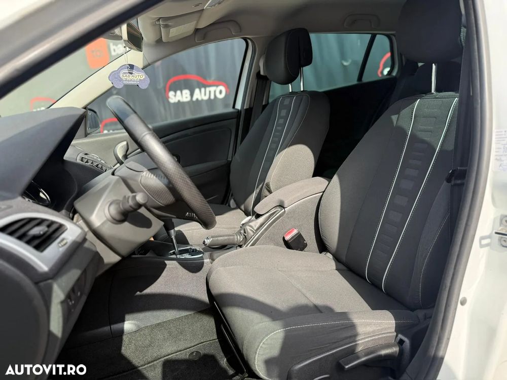 Renault Megane - 12