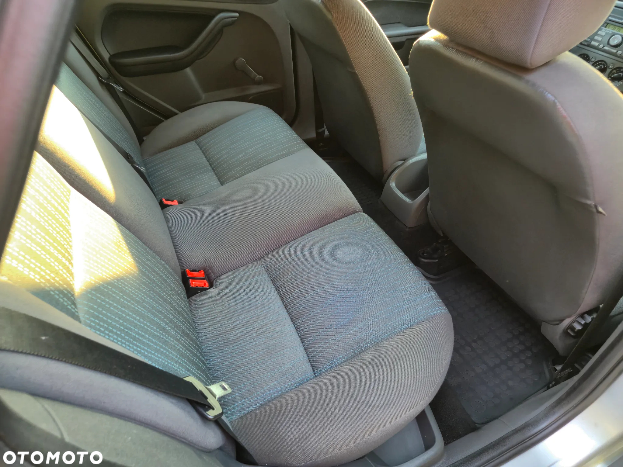Ford Focus - 23