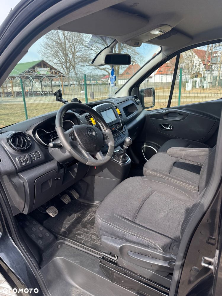 Opel Vivaro - 6