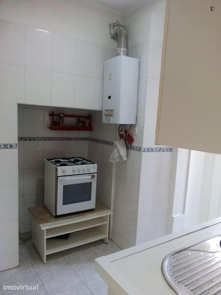Quarto - localizado em Campo de Ourique Lisbon - Grande imagem: 2/10