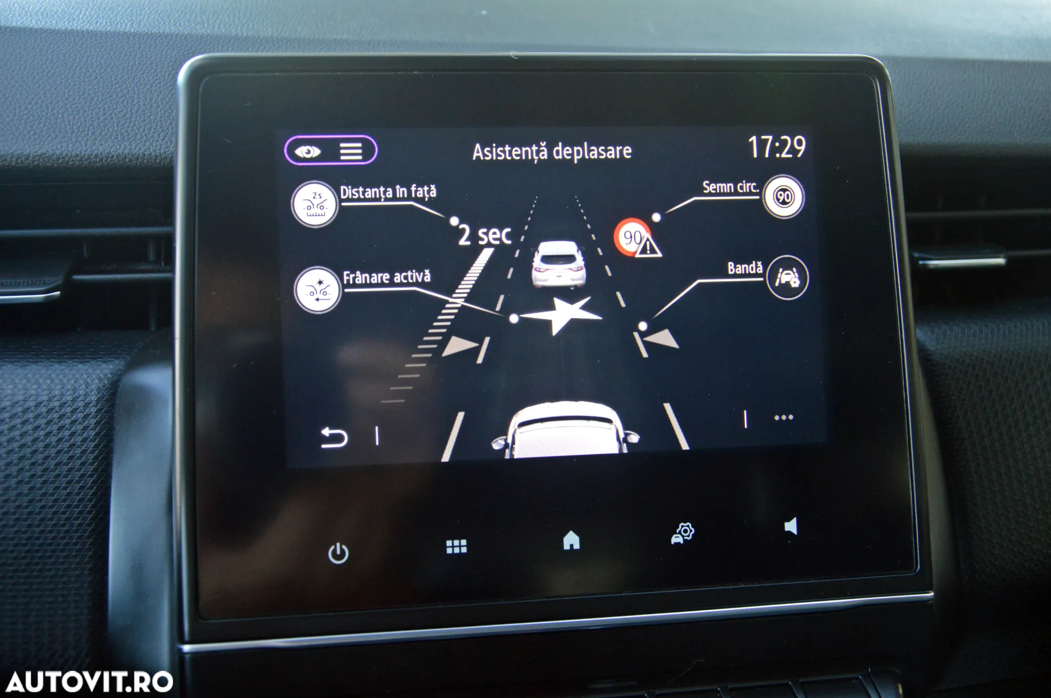 Renault Clio E-TECH Hybrid 140 BUSINESS EDITION - 30