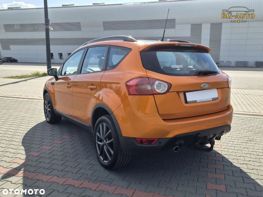 Ford Kuga - 11
