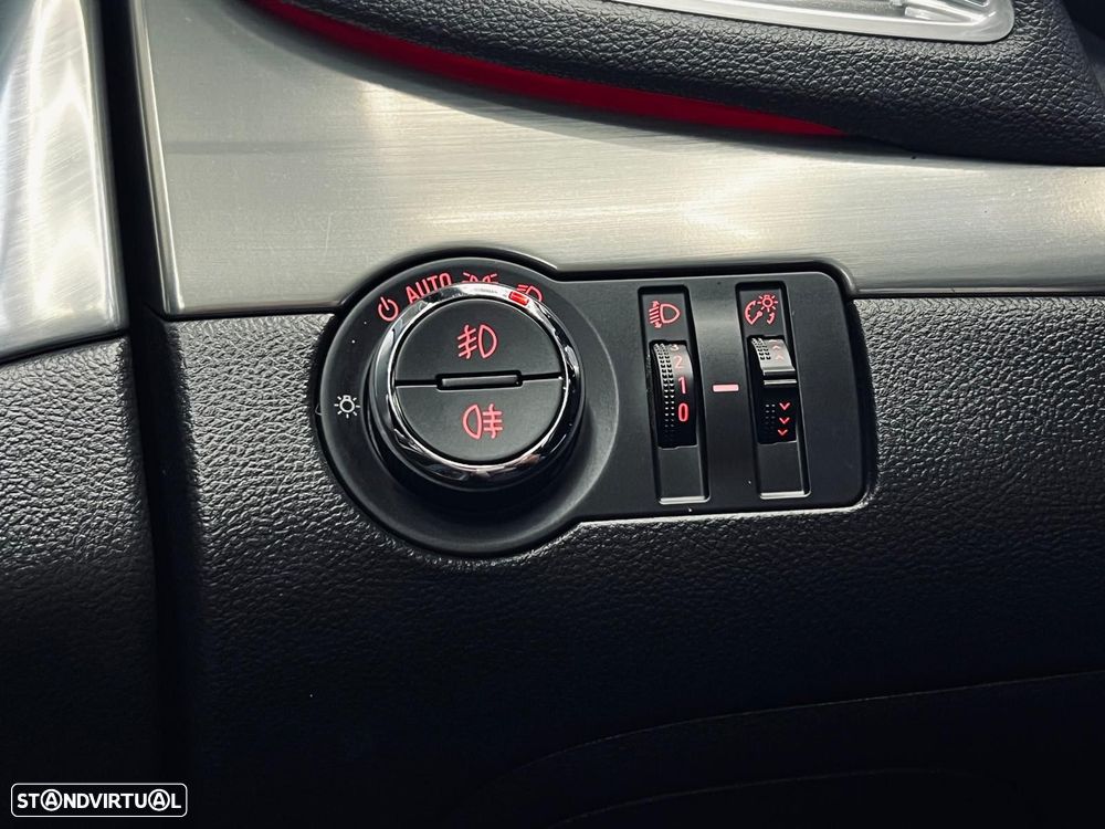 Opel Mokka 1.6 CDTI Cosmo S/S - 33