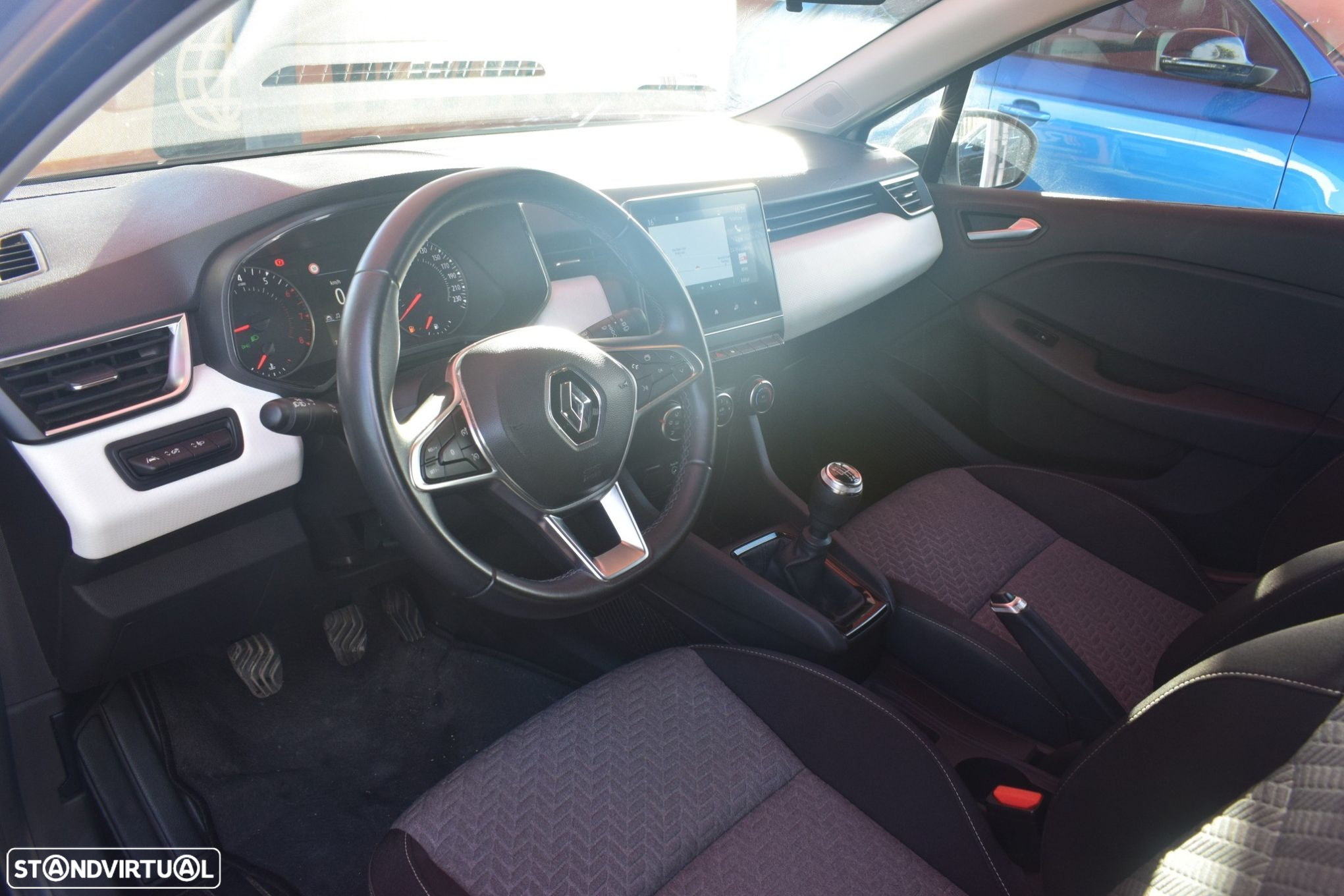 Renault Clio 1.0 TCe Limited - 9