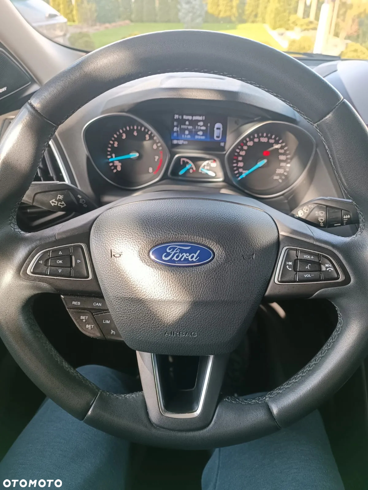 Ford Kuga 1.5 EcoBoost FWD Titanium ASS MMT6 - 32
