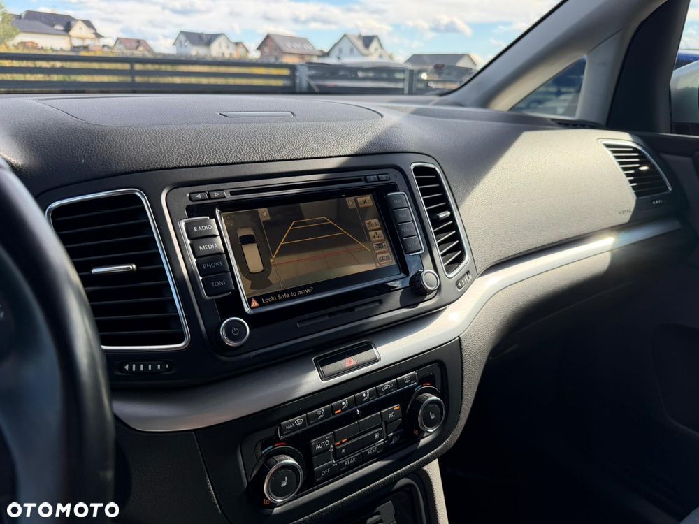 Volkswagen Sharan 2.0 TDI Highline DSG - 11
