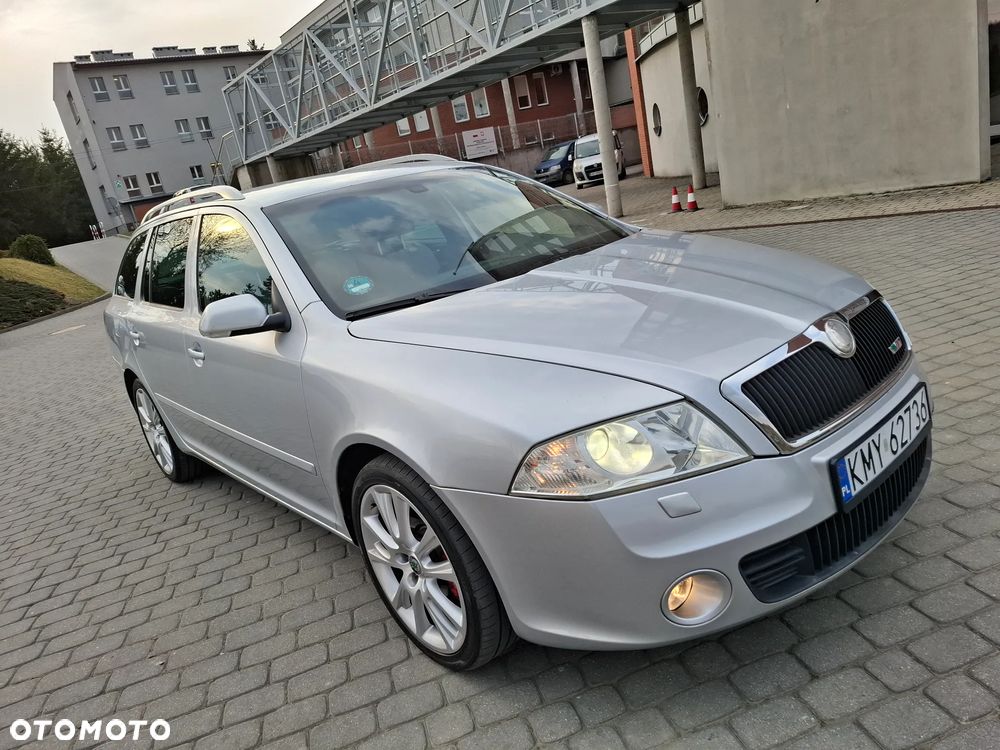 Skoda Octavia 2.0 TDI CR DPF RS - 1