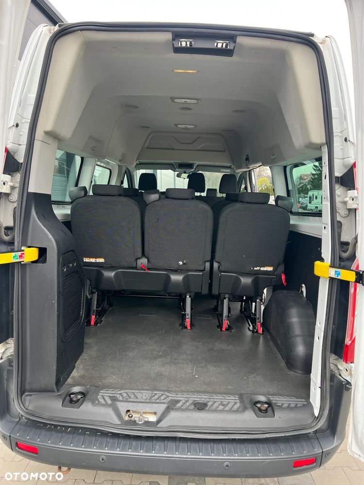 Ford Transit - 18