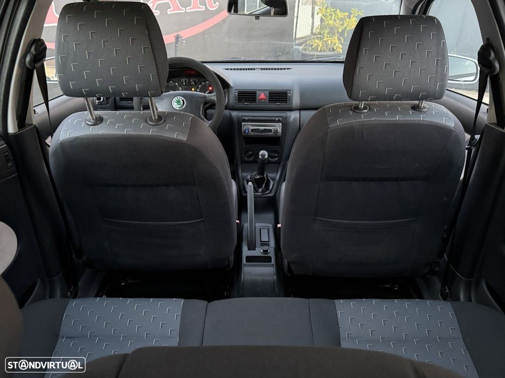 Skoda Octavia Break 1.4 Ambiente - 13