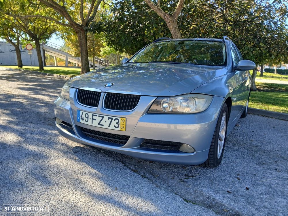 BMW 320 d Touring Sport - 3