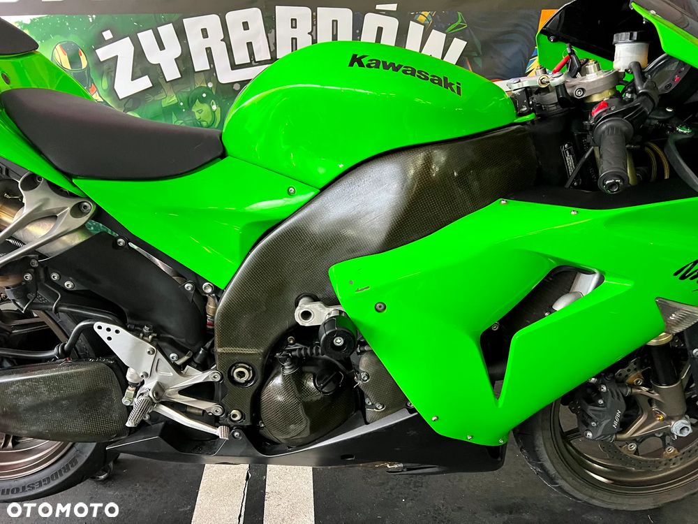 Kawasaki ZX - 11