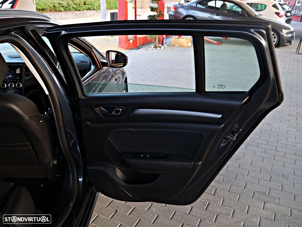 Renault Mégane Sport Tourer 1.5 Blue dCi Equilibre - 41