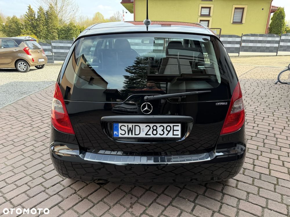 Mercedes-Benz Klasa A 150 Elegance Edition 10 - 39