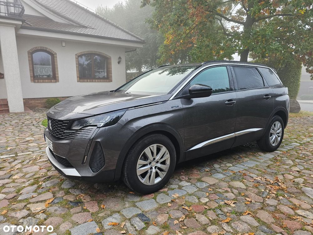 Peugeot 5008 2022 photo 2