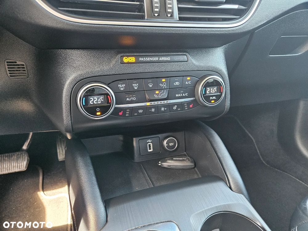 Ford Focus 2.0 EcoBlue Vignale - 34