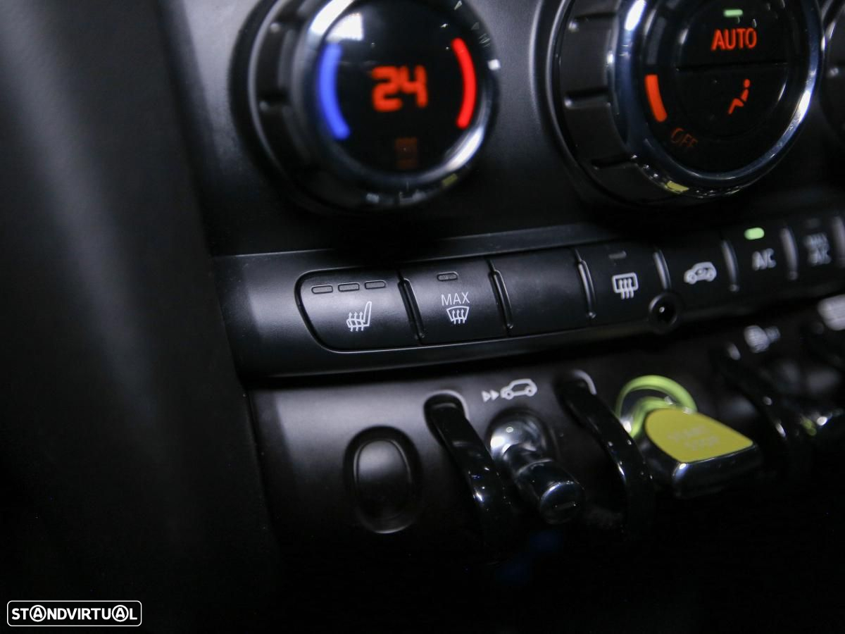 MINI 3 Portas Cooper SE - 19