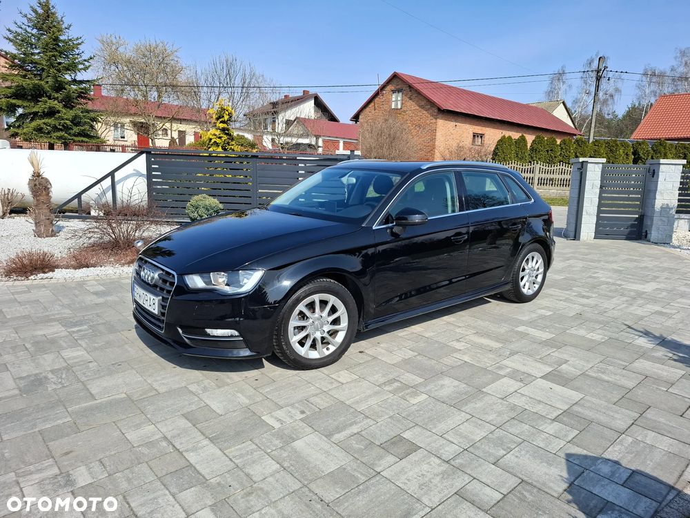 Audi A3 Sportback - 4