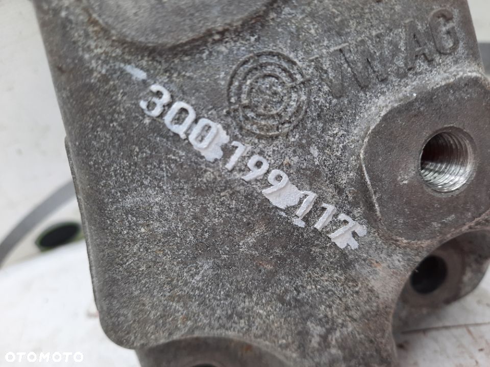 VW PASSAT B8 ŁAPA SKRZYNI BIEGÓW 1.4 TSI 3Q0199117 - 3