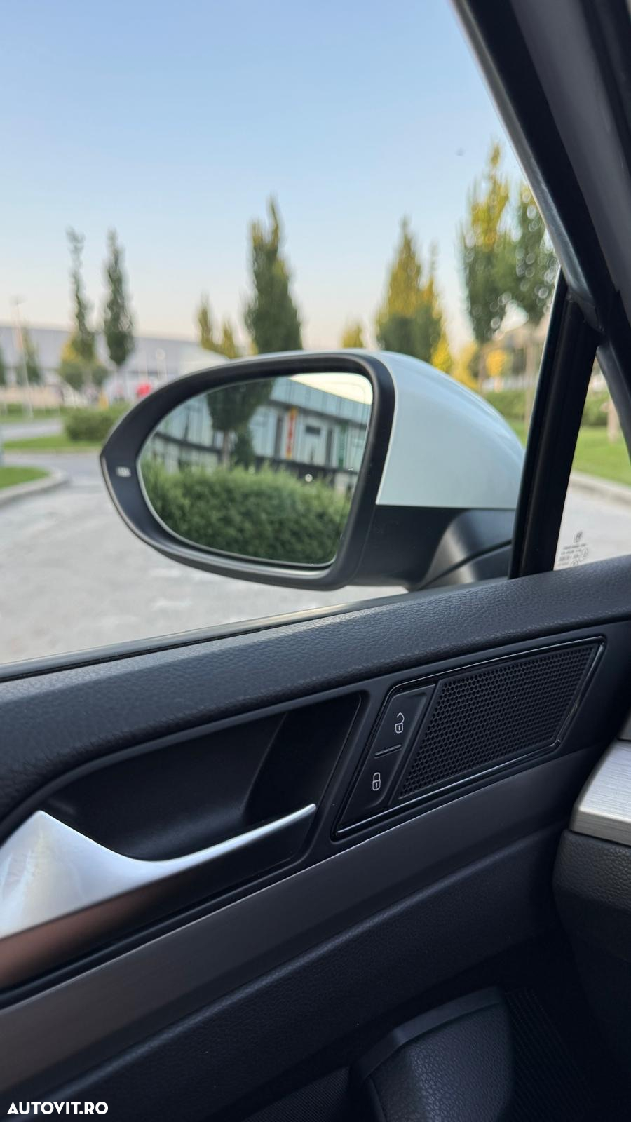 Volkswagen Passat 2.0 TDI DSG Advance - 26