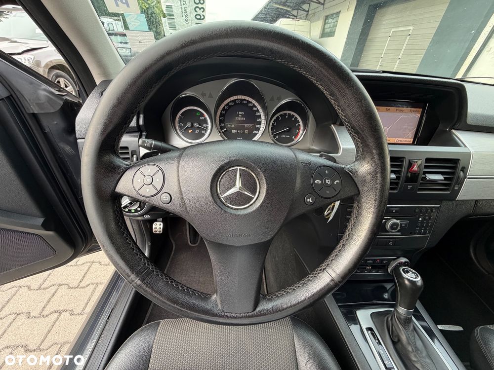 Mercedes-Benz GLK - 20