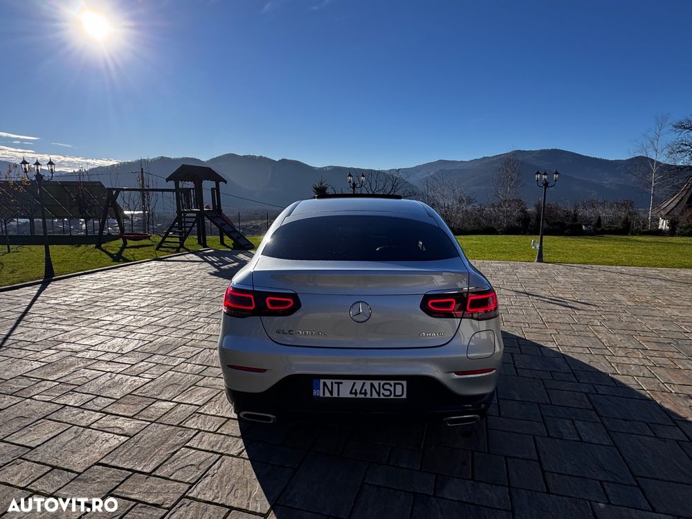Mercedes-Benz GLC 300 de 4Matic 9G-TRONIC AMG Line Plus - 5