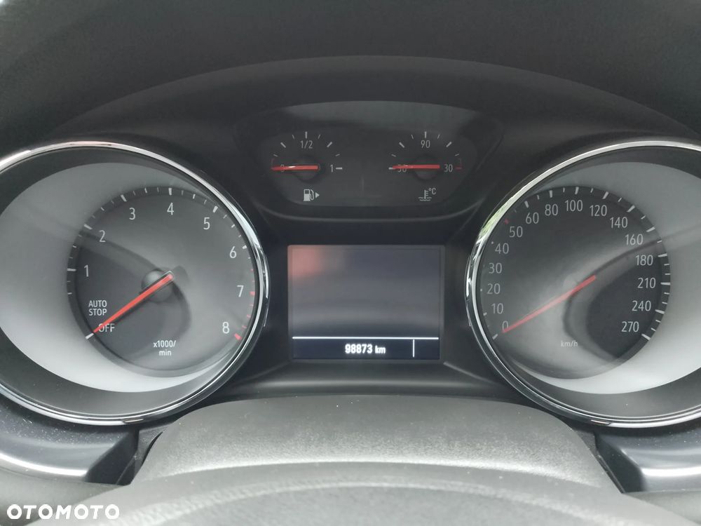Opel Astra 1.2 T Edition S&S - 11