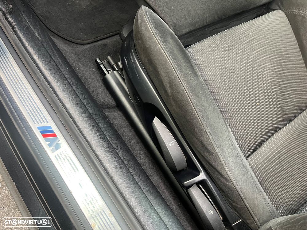 BMW 320 d Coupe - 8
