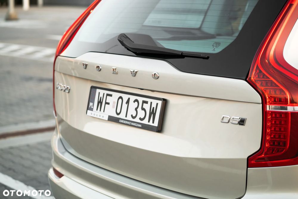 Volvo XC 90 D5 AWD Momentum - 13