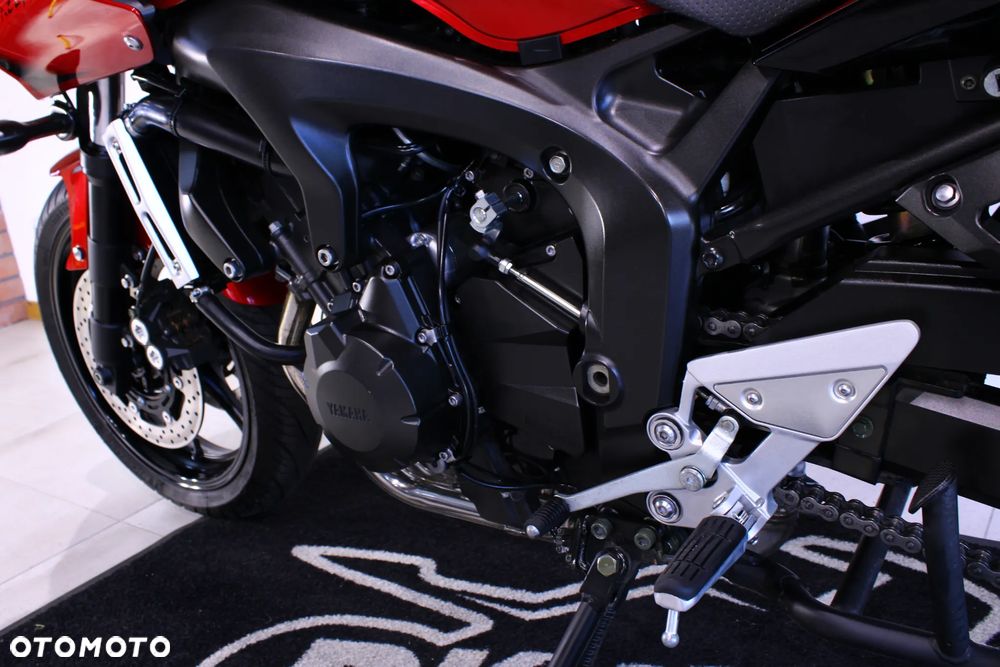 Yamaha FZ6 - 29