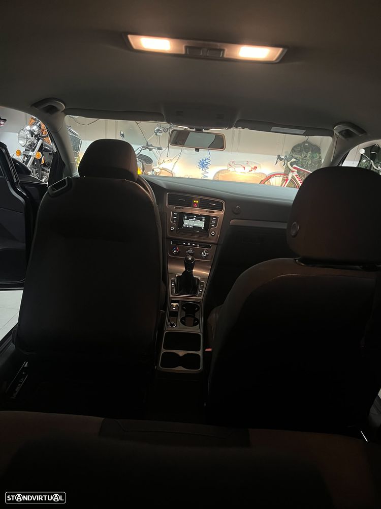 VW Golf 1.2 TSI BlueMotion Trendline - 15