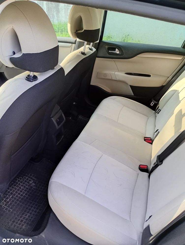 Citroën C4 1.6 VTi Seduction - 7