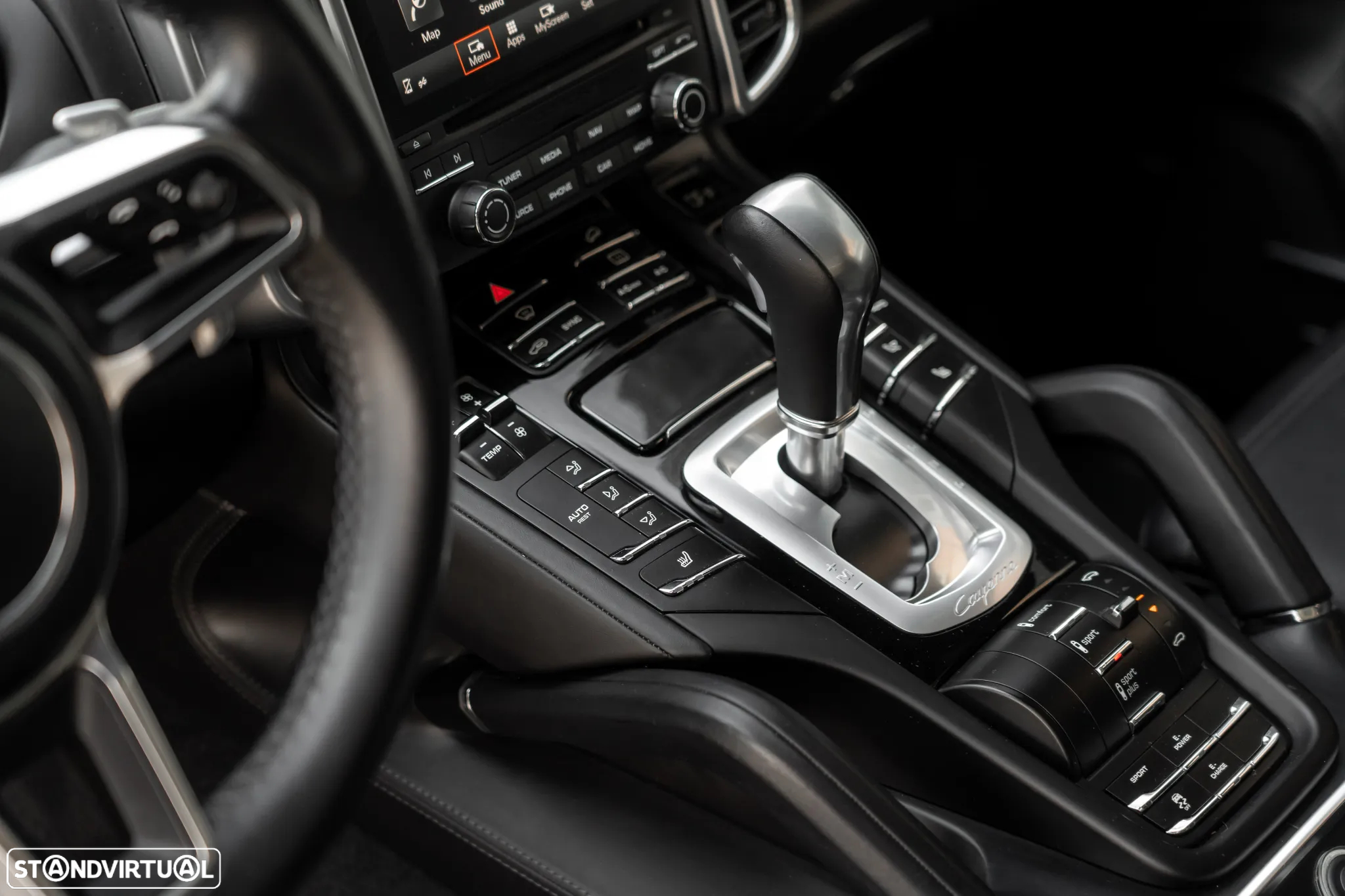 Porsche Cayenne - 15