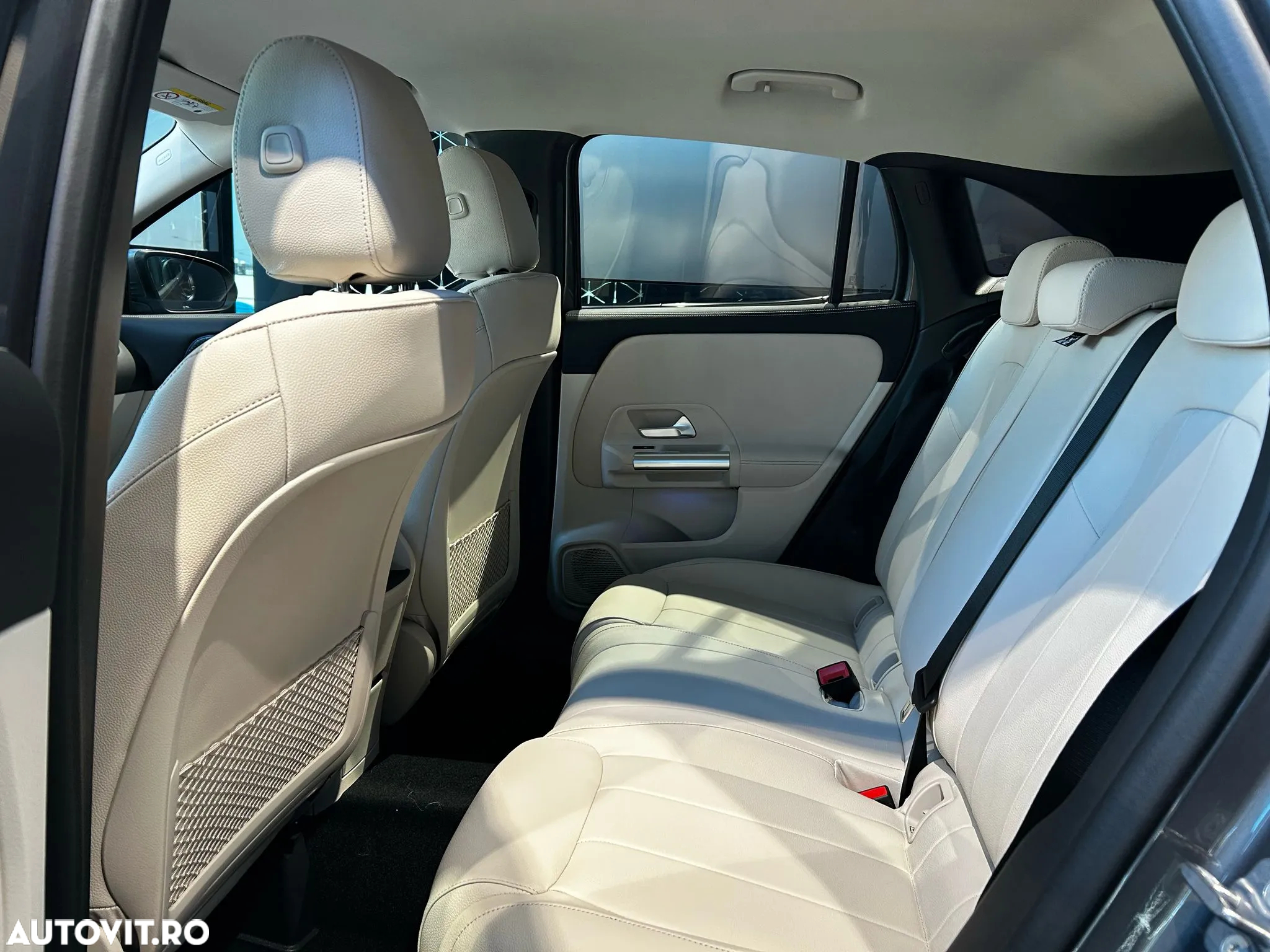 Mercedes-Benz GLA 220 4MATIC MHEV Aut. - 11