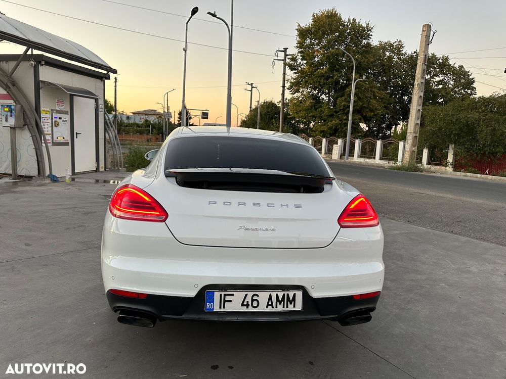 Porsche Panamera - 9
