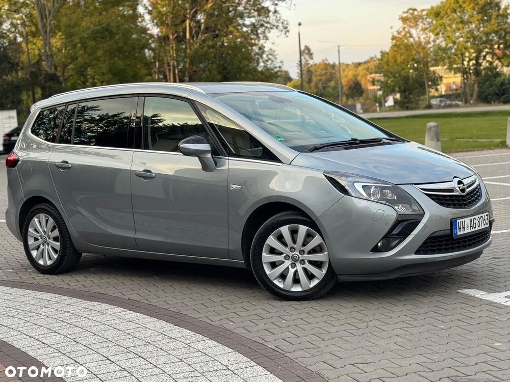 Opel Zafira Tourer 1.6 SIDI Turbo Innovation - 4