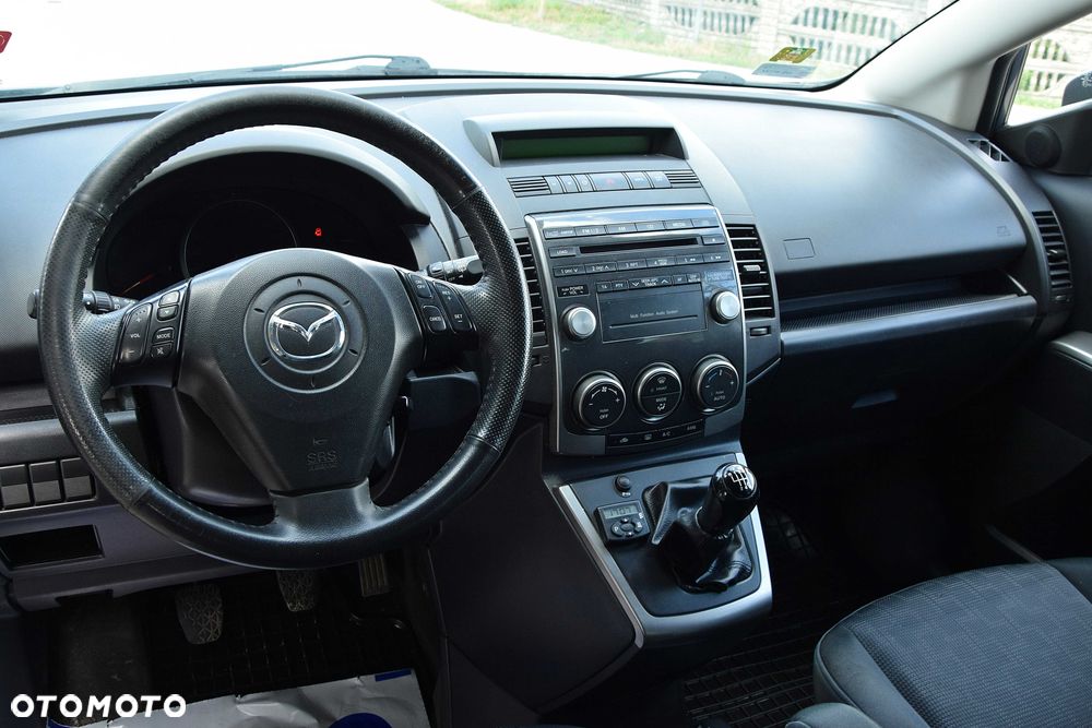 Mazda 5 - 6