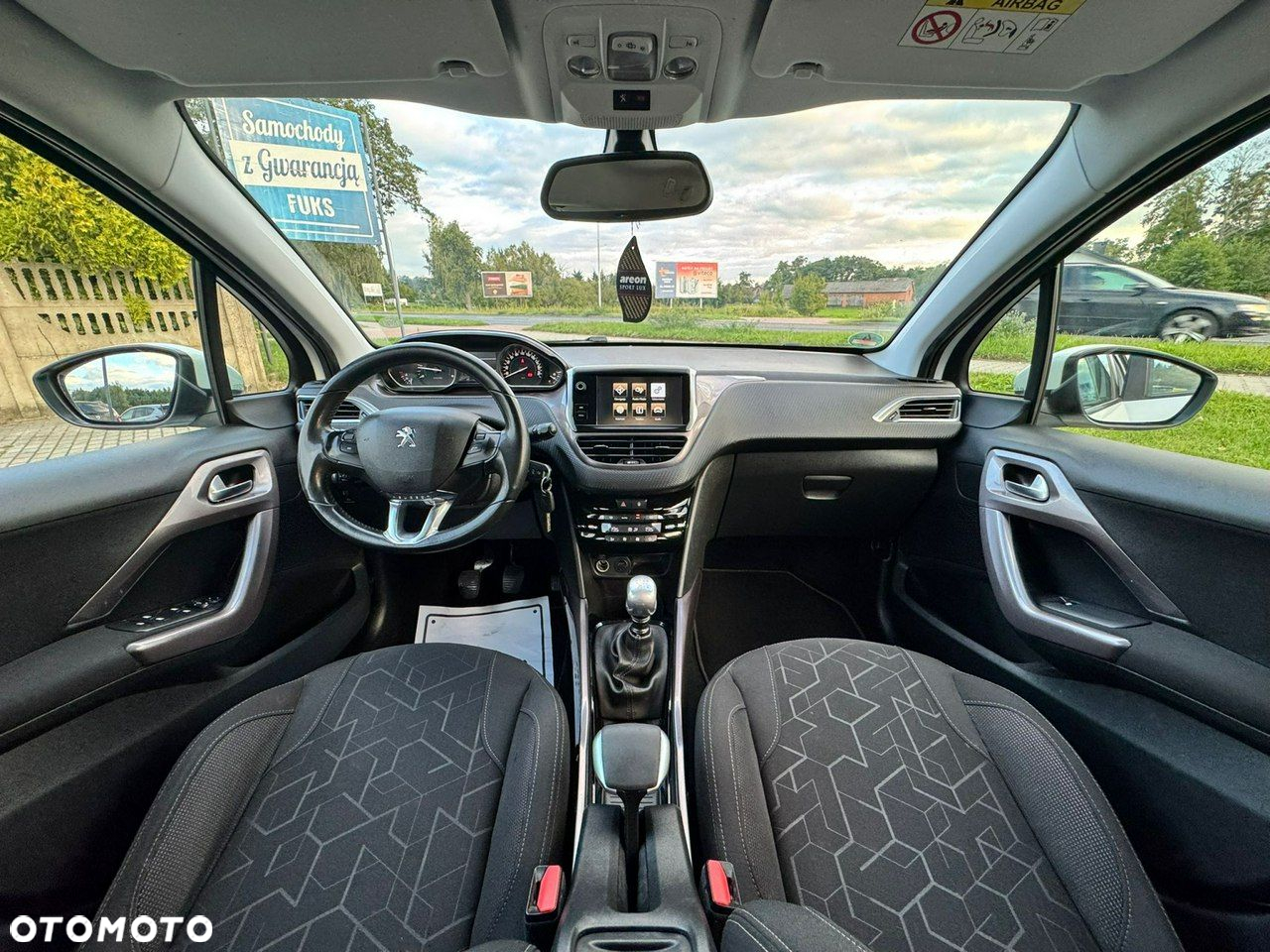 Peugeot 2008 e-HDi FAP 115 STOP & START Business-Line - 18