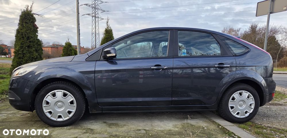 Ford Focus 1.6 Ambiente - 3