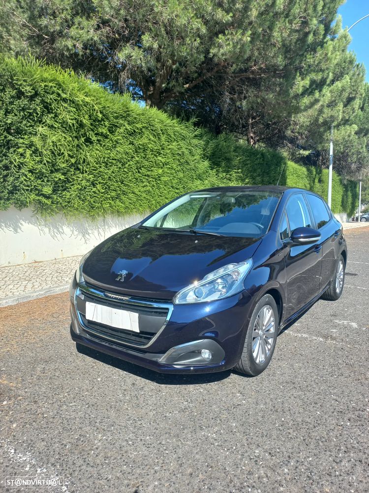 Peugeot 208 1.5 BlueHDi Signature - 3